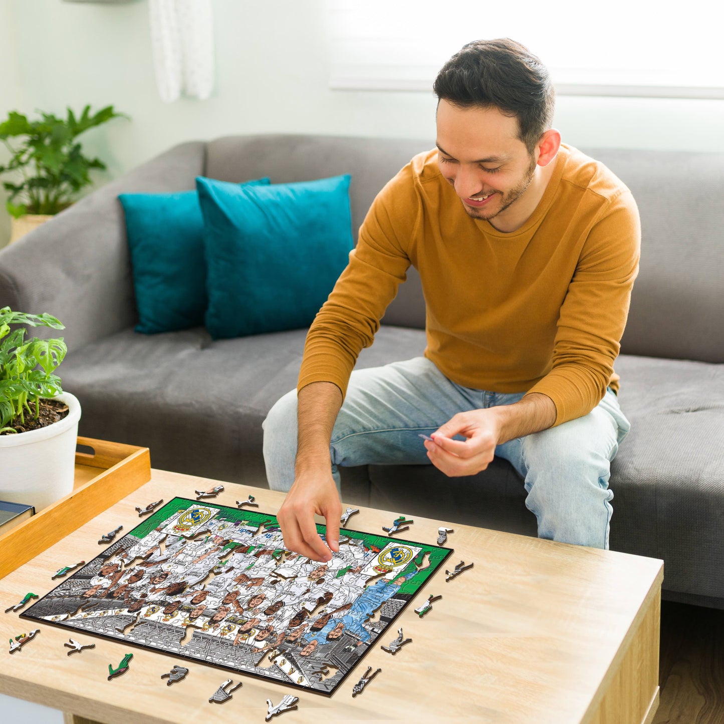 PACK 2 Logotipos del Real Madrid CF® + Equipo